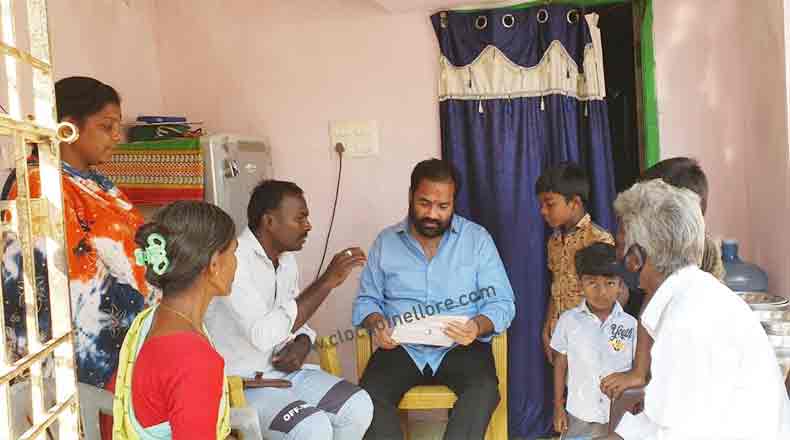 60వ రోజు… నిరాడంబరంగా జగనన్న మాట – కార్యకర్తల ఇళ్లకి కోటంరెడ్డి బాట