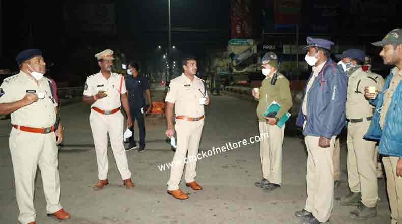 నెల్లూరులో నైట్ బీట్ మరింత పటిష్ఠం… “చాయ్ విత్ బీట్స్” ప్రారంభించిన ఎస్పీ