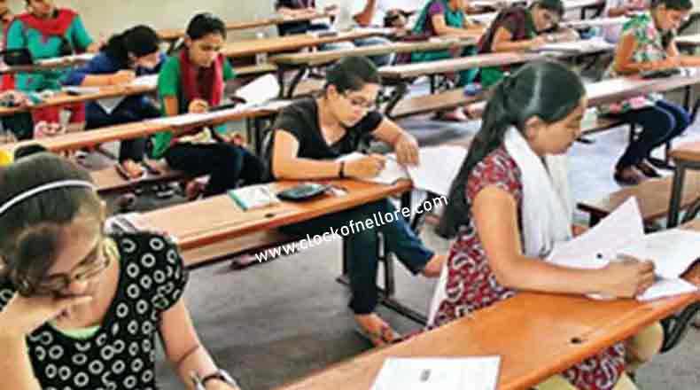 రాష్ట్రంలో ఇంటర్ పరీక్షలు వాయిదా.. కొత్త షెడ్యూల్​ ఇదే..