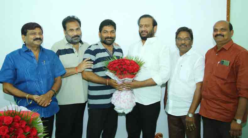 కోటంరెడ్డి గిరిధర్ రెడ్డికి అభినందనలు తెలిపిన కోవూరు ఎమ్మెల్యే…