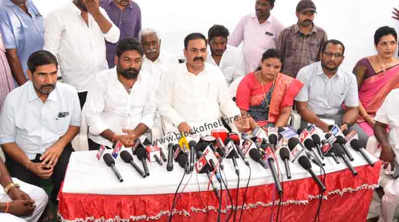 రైతు బజార్లకు పూర్వ వైభవం తీసుకొస్తాం : మంత్రి కాకాణి గోవర్ధన్ రెడ్డి