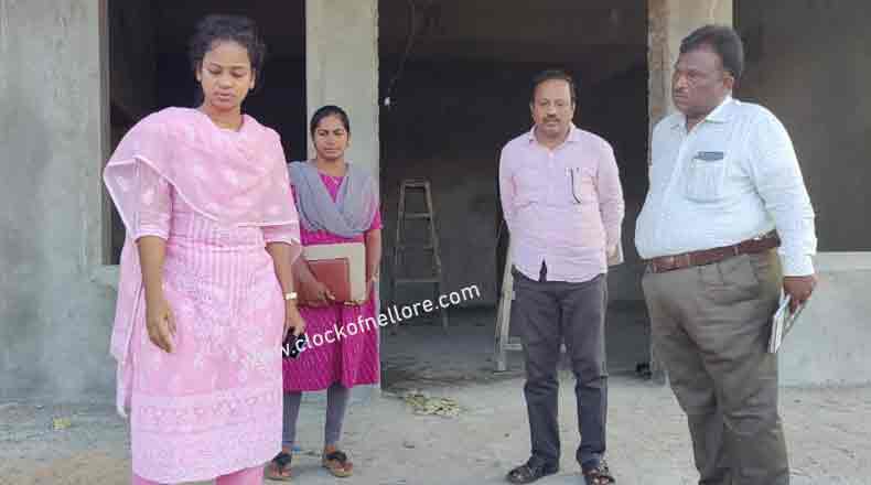 త్వరితగతిన పట్టణ ఆరోగ్య కేంద్రాల ఏర్పాటు – కమిషనర్ జాహ్నవి