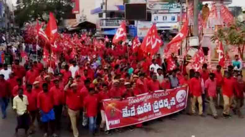 నెల్లూరులో ఘనంగా మేడే వేడుకలు – నగరంలో భారీ ప్రదర్శన