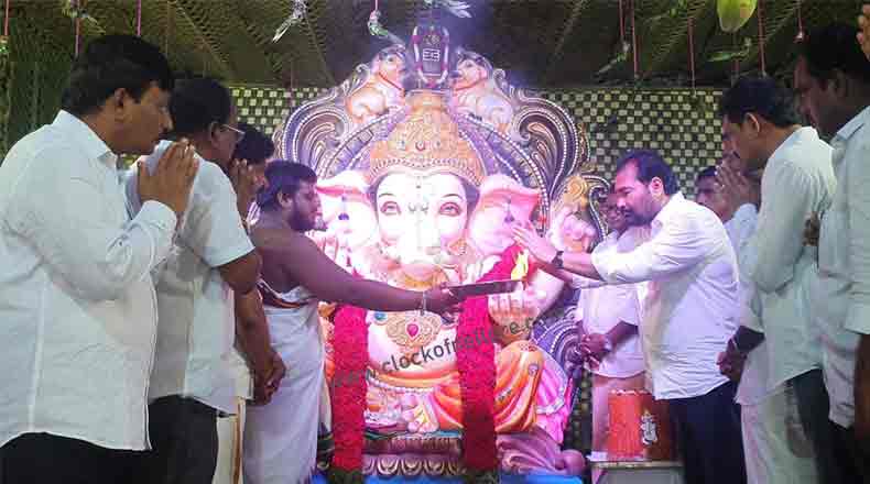 నెల్లూరులో ఘనంగా ప్రారంభమైన చవితి వేడుకలు – పూజల్లో ఎమ్మెల్యేలు