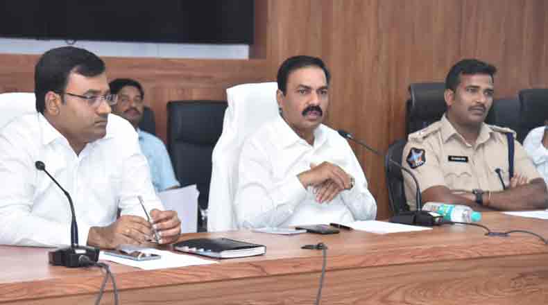 ముఖ్యమంత్రి పర్యటన విజయవంతం కావాలి : అధికారులతో మంత్రి కాకాణి సమీక్ష