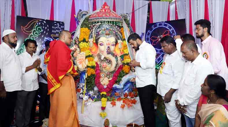 వినాయక చవితి వేడుకల్లో మాజీ మంత్రి అనీల్…