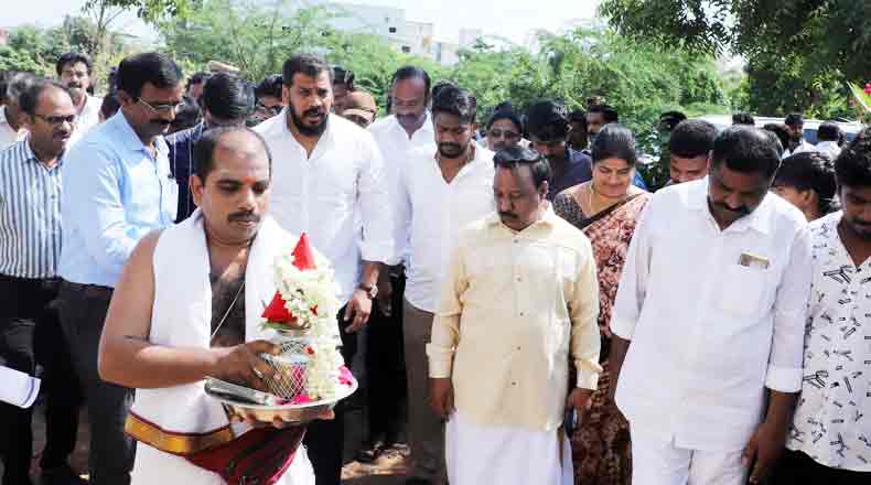 త్వరలోనే నెల్లూరు సమగ్ర అభివృద్ధి పనులు పూర్తి : మాజీ మంత్రి అనీల్