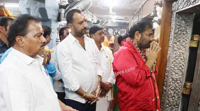 జొన్నవాడ క్షేత్రాన్ని దర్శించిన నెల్లూరు రూరల్ ఎమ్మెల్యే కోటంరెడ్డి…