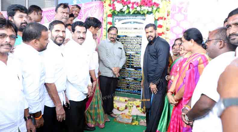 ఆత్మకూరు బస్టాండ్ అండర్ బ్రిడ్జి అభివృద్ధికి శ్రీకారం – శంఖుస్థాపన చేసిన ఎంపి ఆదాల, ఎమ్మెల్యే అనీల్