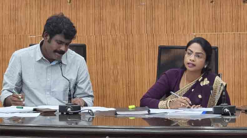 నెల్లూరును ఫ్లెక్సీ ఫ్రీ నగరంగా మార్చండి : కమిషనర్ ఆదేశాలు