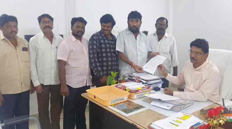 చింతారెడ్డి పాళెం క్రాసింగ్ వద్ద ఫ్లై ఓవర్ నిర్మించండి : హైవే అధికారులను కోరిన రవి