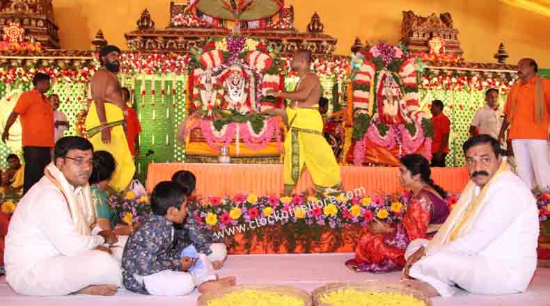 శ్రీరామ నవమి వేడుకలు : నెల్లూరులో వైభవంగా సీతా రాముల కళ్యాణోత్సవం