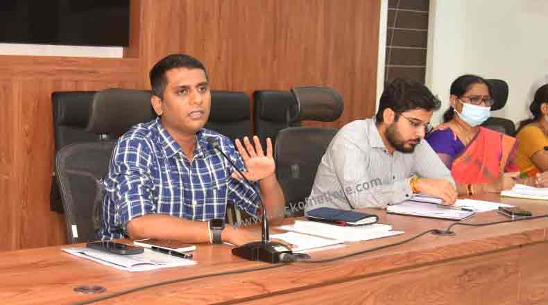 జూన్ 2వ వారం కల్లా నాడు – నేడు పనులు పూర్తి కావాలి : అధికారులను ఆదేశించిన కలెక్టర్