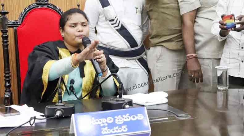 నెల్లూరు కార్పొరేషన్ బడ్జెట్ 716 కోట్లు : ఆమోదించిన కౌన్సిల్