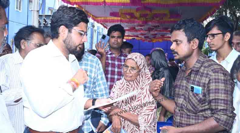 లబ్ధిదారులకు టిడ్కో గృహాలు : కమిషనర్ వికాశ్ మర్మత్ వెల్లడి