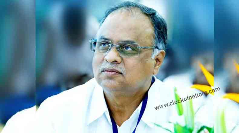 నెల్లూరు పార్లమెంటు ఎంపి అభ్యర్ధిని నేనే : ప్రకటించిన విపిఆర్