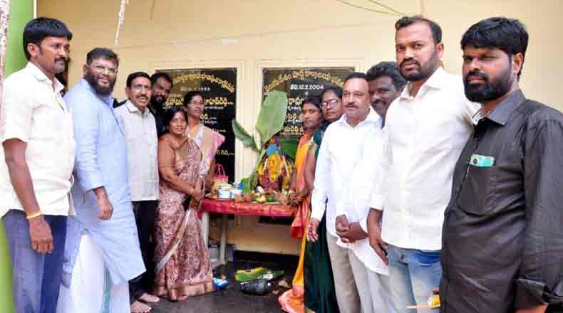 చంద్రబాబు విడుదల కోసం పూజలు : హాజరైన మాజీ మంత్రి నారాయణ