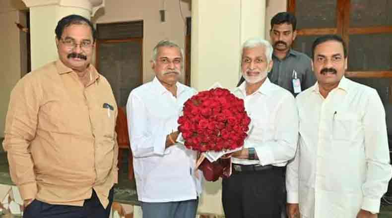 కందుకూరు వ్యవహారం : రంగంలోకి దిగిన విజయసాయి రెడ్డి