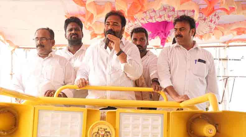 నెల్లూరు రూరల్ లో జోరుగా కోటంరెడ్డి ప్రచారం : అడుగడుగునా జనం నీరాజనం