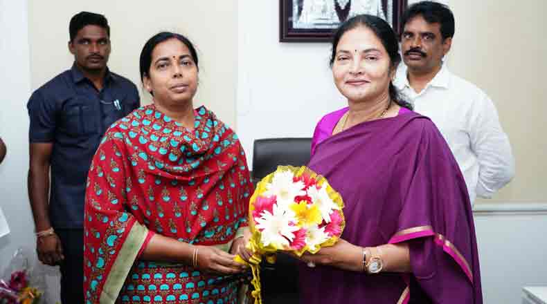 కోవూరు ఎమ్మెల్యే ప్రశాంతిరెడ్డితో వ్యవసాయ అధికారుల భేటీ