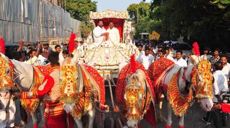 ఎమ్మెల్సీ బీద రవిచంద్రకు ఎమ్మెల్యే కోటంరెడ్డి భారీ సత్కారం